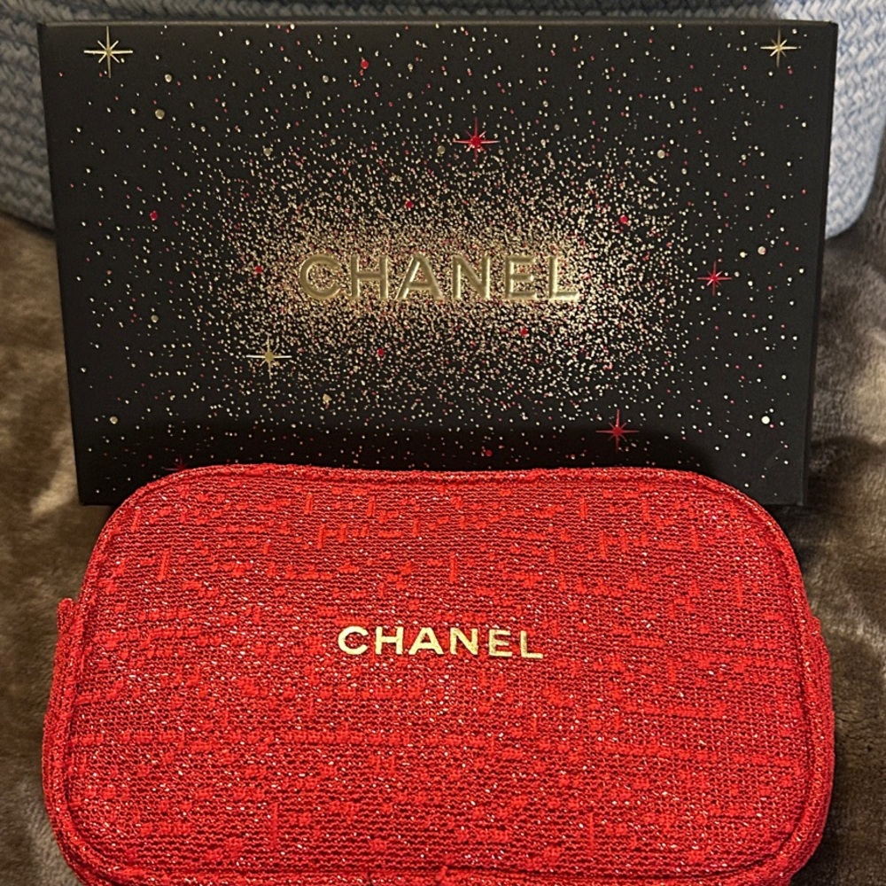 CHANEL Red Tweed Cosmetic Case